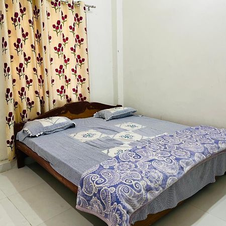 Shreenathji Haveli Hotel Naimisharanya Kültér fotó